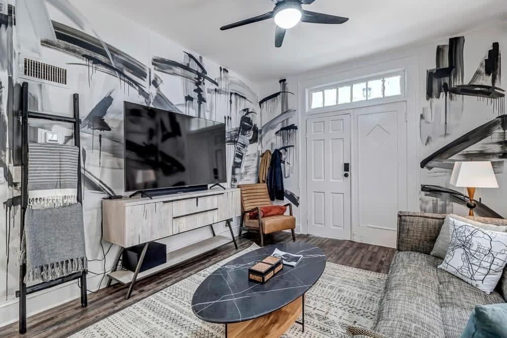 Contemporary Apartment - 5 Min To Tiaa Bank Field! 傑克遜維爾 外观 照片