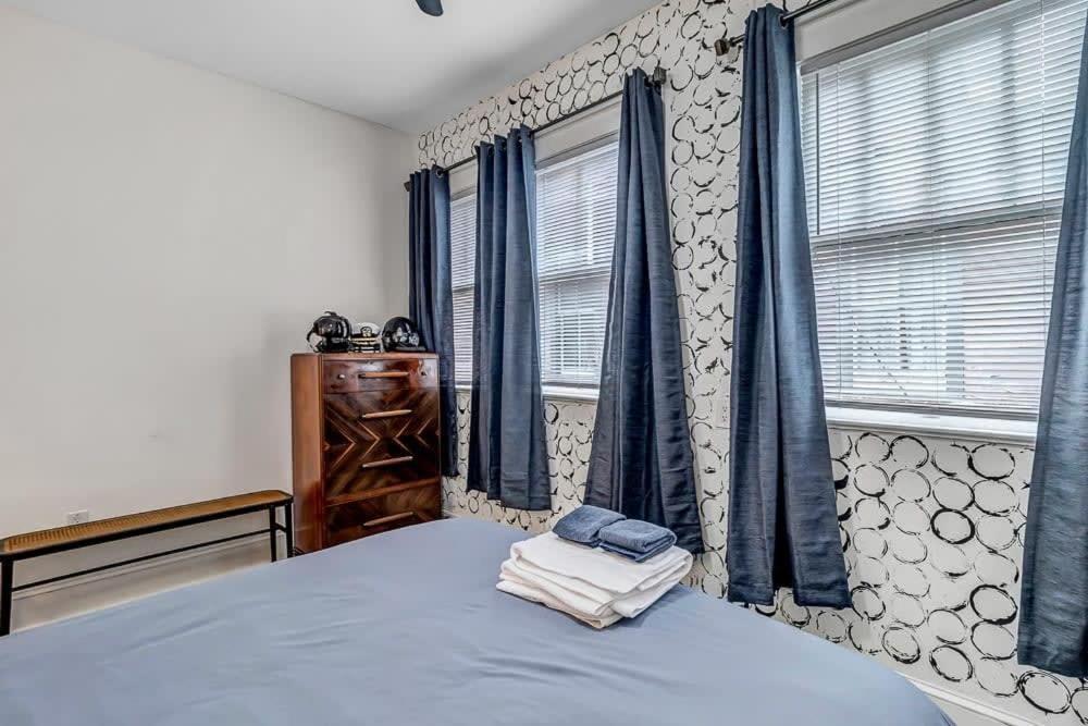 Contemporary Apartment - 5 Min To Tiaa Bank Field! 傑克遜維爾 外观 照片